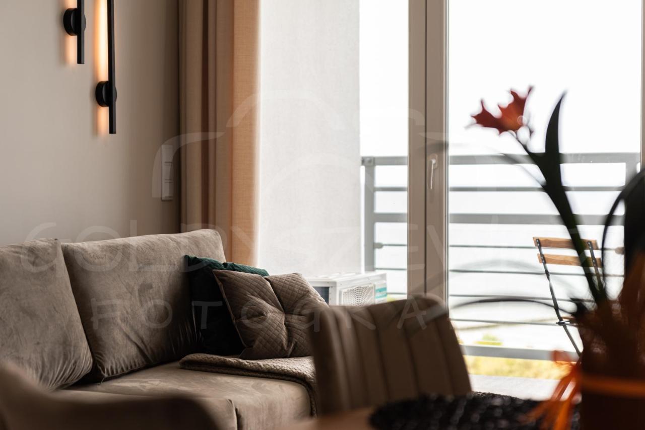 M&M Apartament Dziwnówek Buitenkant foto